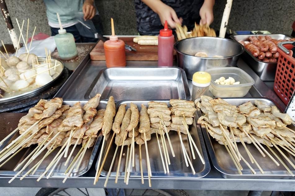 台南美食-北區隱藏版大武街黑輪攤無名四十年黑輪