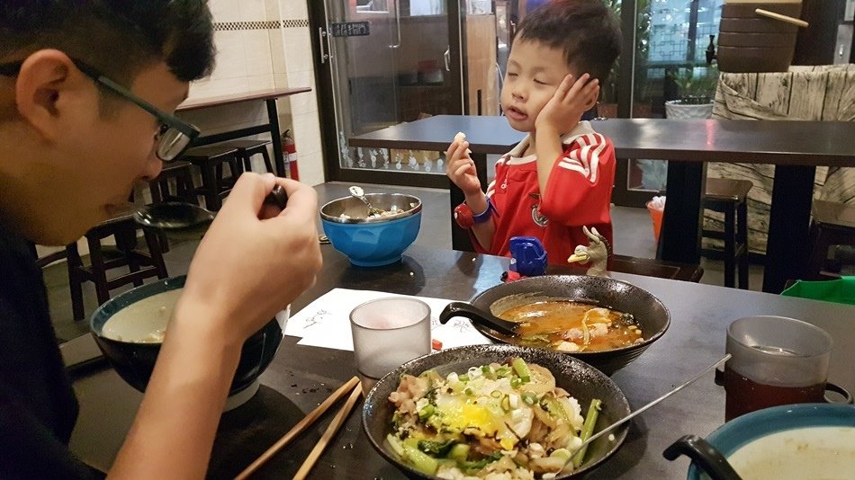 台中好吃鍋燒意麵推薦滿福鍋燒意麵粥品逢甲附近好吃熱血學生台中粥推薦