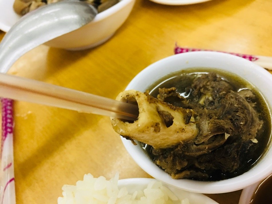 屏東枋寮隱藏版美食古早味水底寮華珍羊肉超過30年的老味道屏鵝公路上必嚐美食店