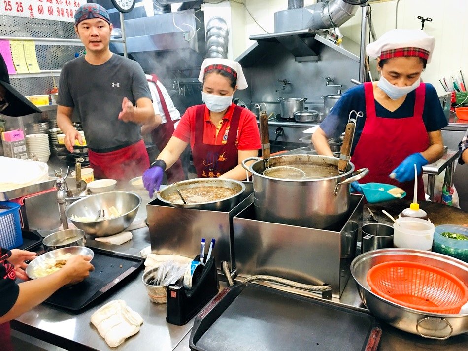 台南美食上發意麵五十年老店民德國中旁好吃乾意麵、汕頭魚丸%2F蛋花湯、滷味、鮮肉水餃乾意麵foodpanda外送