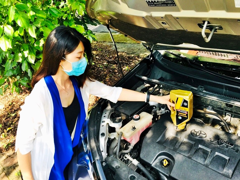 汽車全合成機油推薦│迪克森汽機車機油汽車耗油大幅降低30%，2萬公里換機油省下大量汽車保養費，省油省錢提升馬力