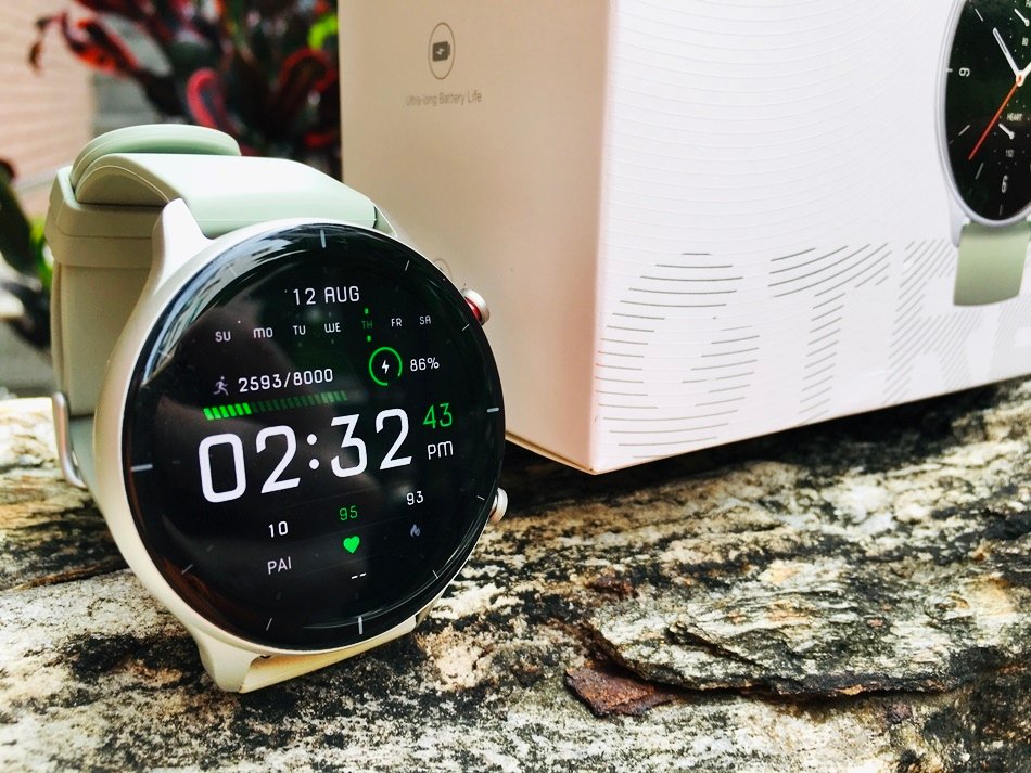 運動手錶推薦│Amazfit GTR 2e特仕升級版智慧手錶台灣原廠公司貨，全面健康守護雙GPS定位50米防水內建溫度感測器，超強24天續航力，90種運動模式