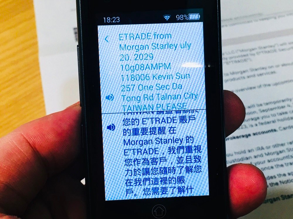 出國遊學、商務會議最佳翻譯機推薦，快譯通VT330口譯機翻譯