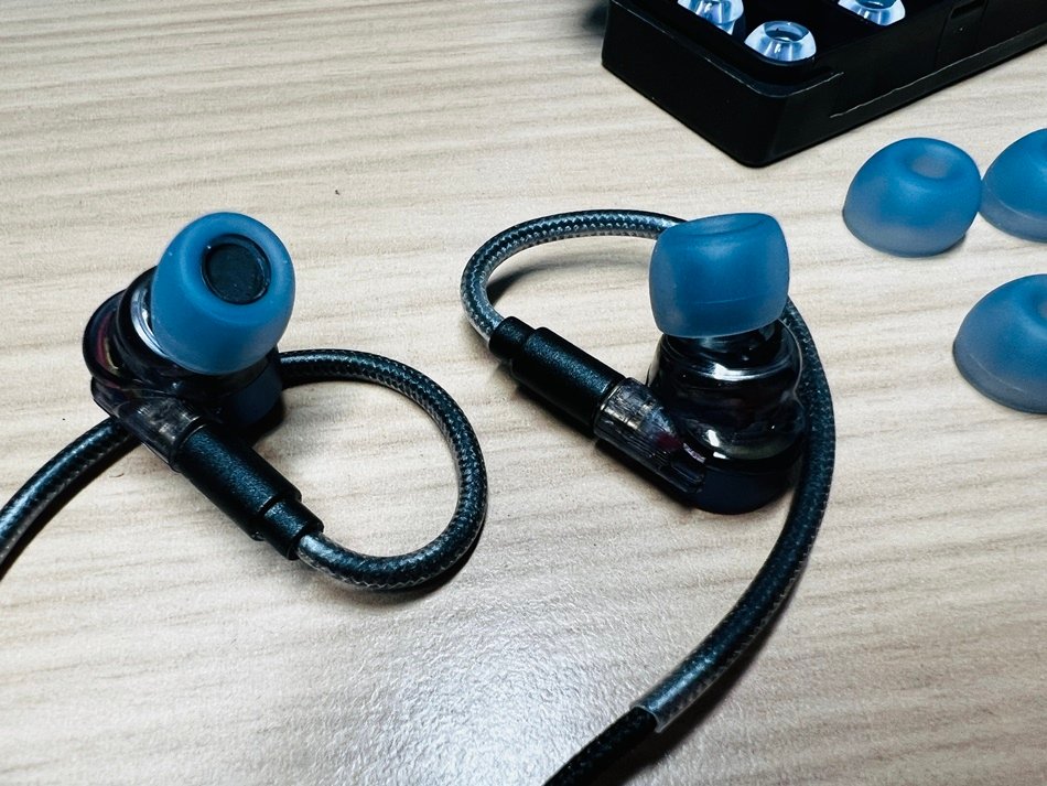次世代聲學美學：Rose Technics 弱水時砂 Aur