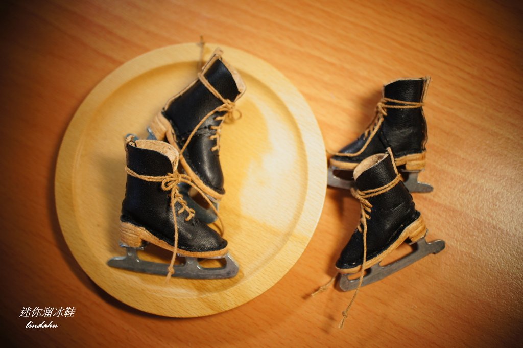 Mini Skates