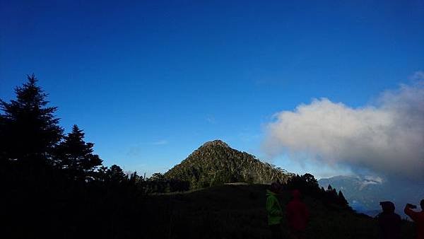 DSC00153 (640x360).jpg