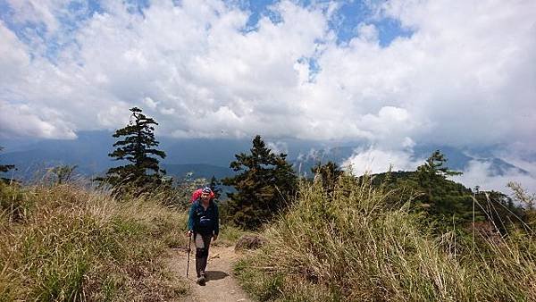 P4250449-1 (640x360).jpg