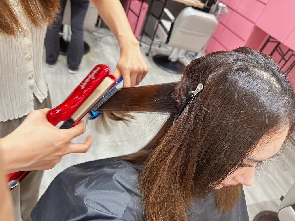 台北南港燙髮推薦《Meta hair salon 后》染燙受