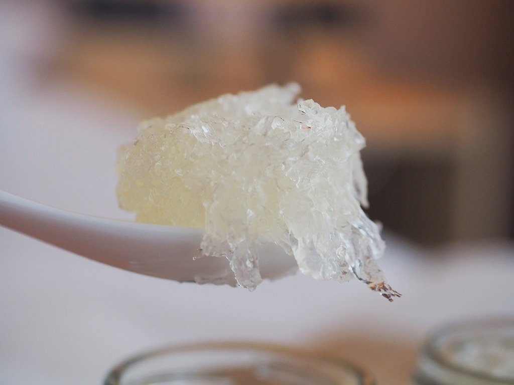 真正的燕窩「李向月連」無糖極濃燕窩，小瓶裝沒有腥味！30天深