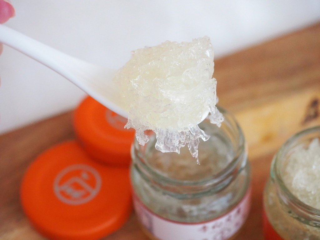 真正的燕窩「李向月連」無糖極濃燕窩，小瓶裝沒有腥味！30天深