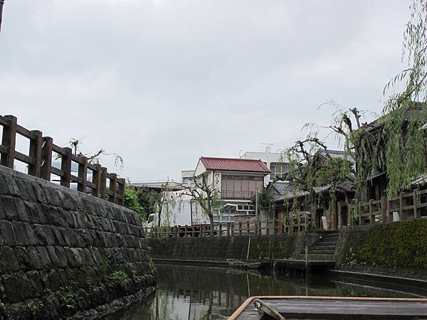 09.JPG