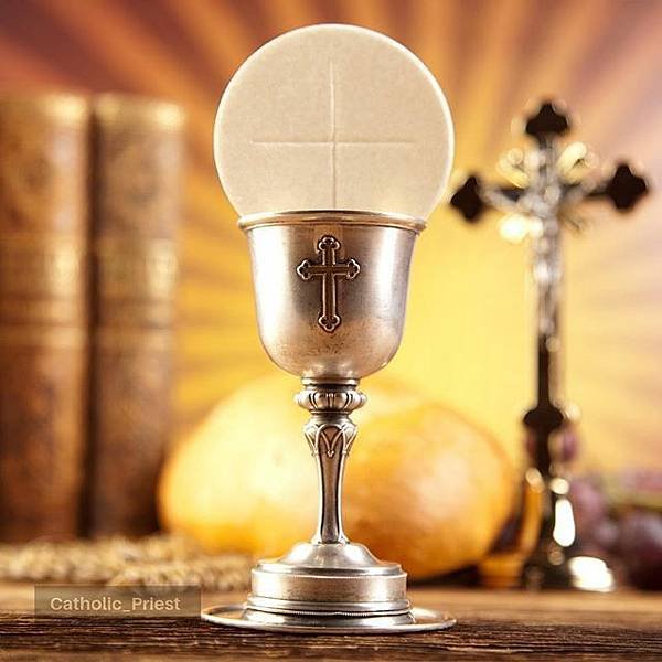 Holy Eucharist-4.jpg