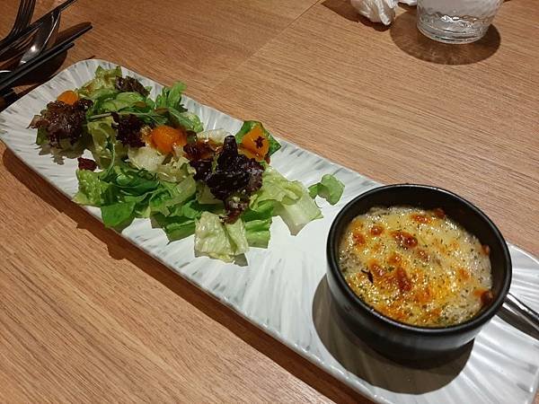 高雄夢時代「陶板屋」用餐