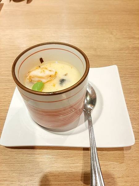 高雄夢時代「陶板屋」用餐