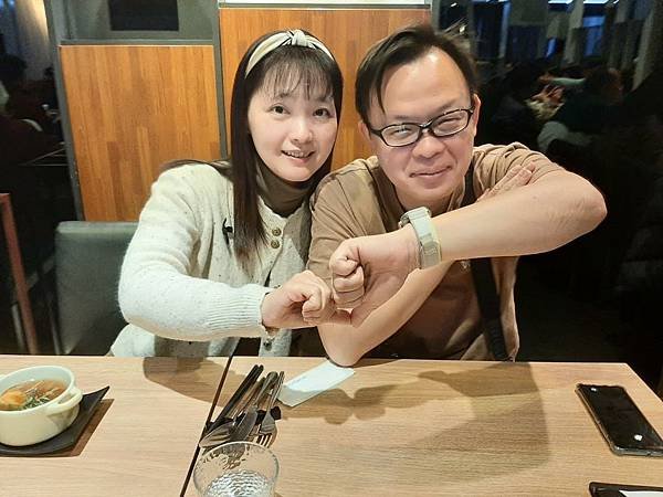 高雄夢時代「陶板屋」用餐