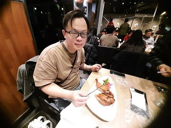 高雄夢時代「陶板屋」用餐