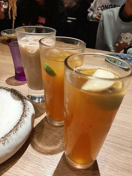 高雄夢時代「陶板屋」用餐