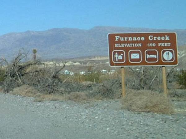 193 110 CA-190 wb Furnace Creek