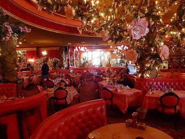 267190 Barroom.jpg