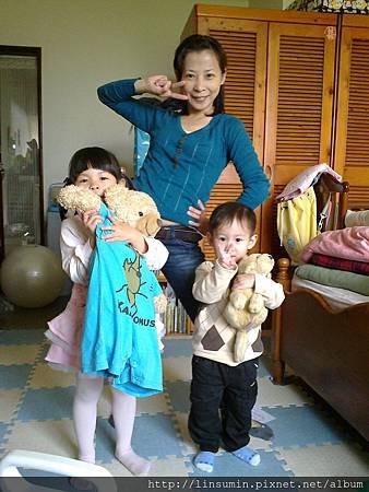 20110402031