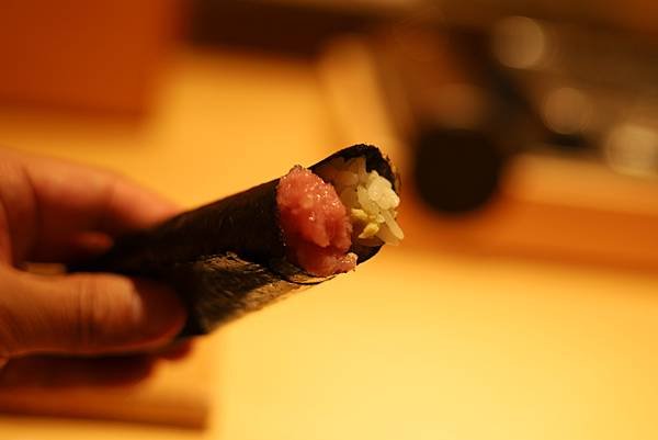 25鮪魚泥手捲.JPG