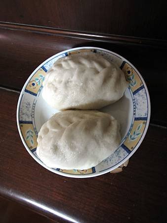 無名包子店菜包