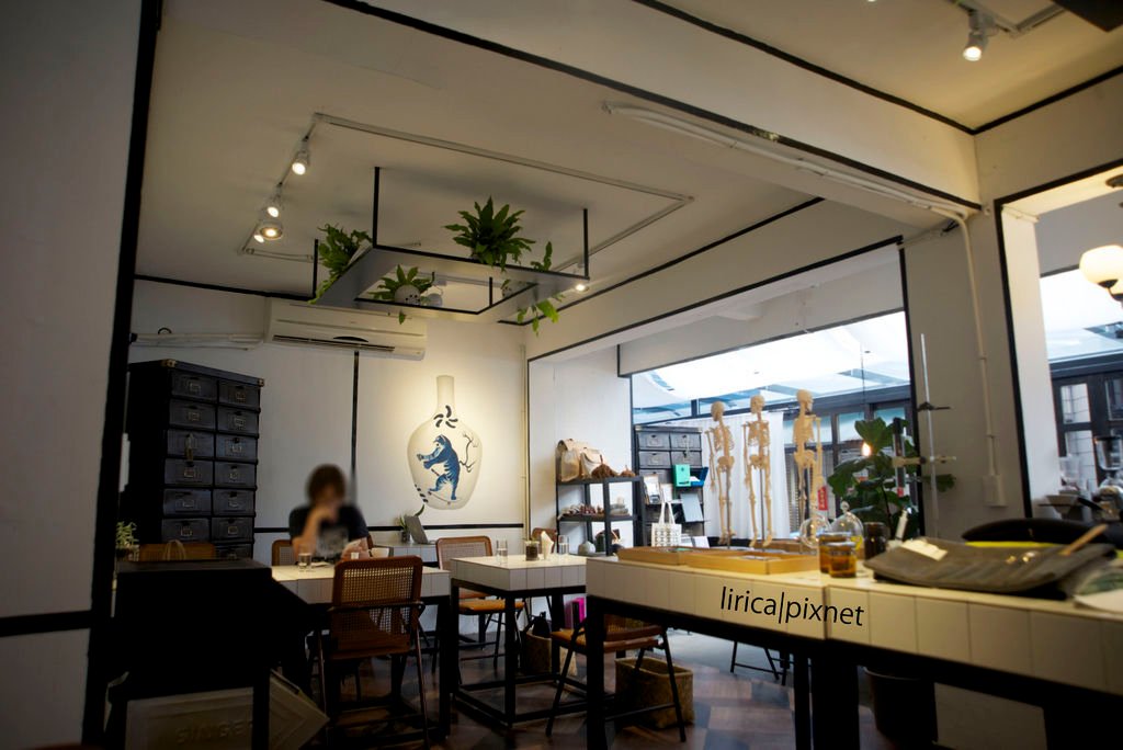 3_interior1
