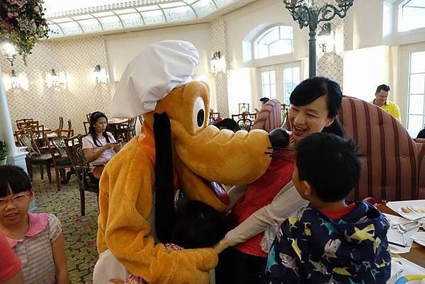 布魯托和LISA.jpg
