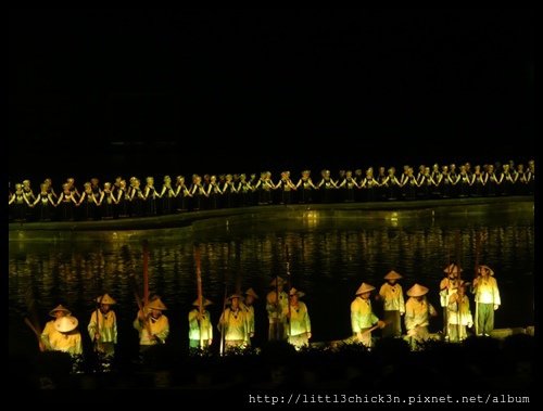 20101103_205018_GuangXiYangShuoLiuSanJiePerformance.JPG