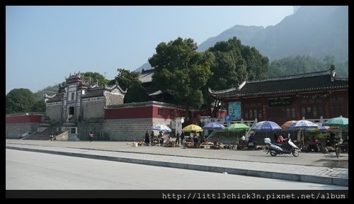 20101106_125124_YangTzeRiverCruise.JPG