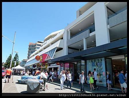 20141108_115701_BondiBeachSculptureByTheSea2014.JPG