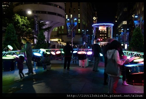 20150526_191412_VividSydney2015_MartinPlace.JPG