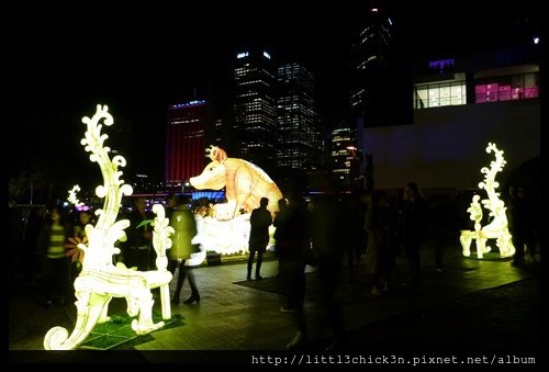 20150529_215832_VividSydney2015_CircularQuay.JPG