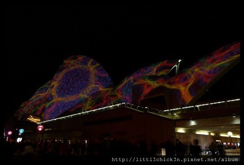 20150530_222412_VividSydney2015_CircularQuay.JPG