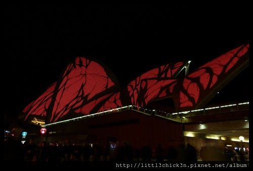 20150530_222539_VividSydney2015_CircularQuay.JPG