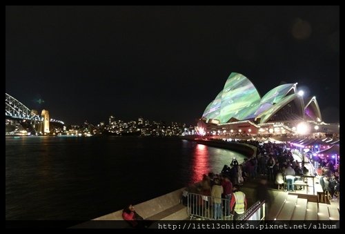 20150530_224652_VividSydney2015_CircularQuay.JPG