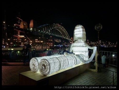 20150531_200240_VividSydney2015_CircularQuay.JPG