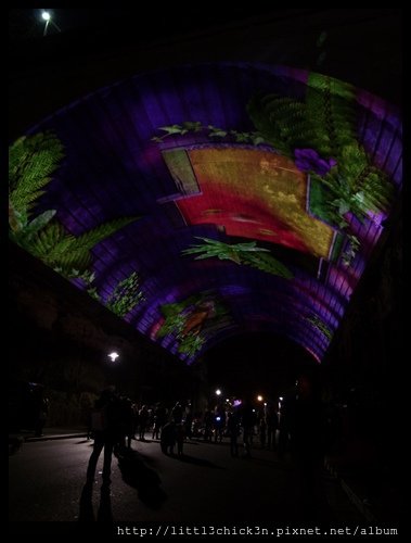 20150531_203243_VividSydney2015_TheRocks.JPG