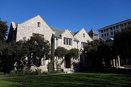 Day 3 -LA. Pasadena City Hall &amp; All Saint Church (13).jpg