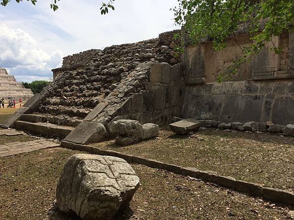 Chichen Itza (29).jpg