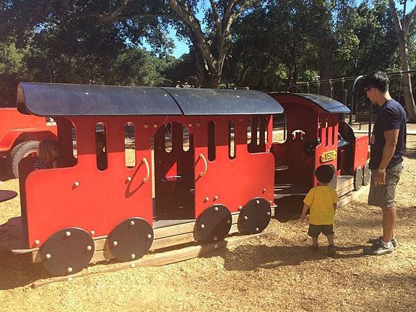 Billy Jones Wildcat Railroad &amp;Bill Mason Carousel (12).jpg