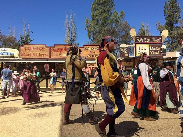 Renaissance Faire &amp;Casa de Fruit (13).jpg