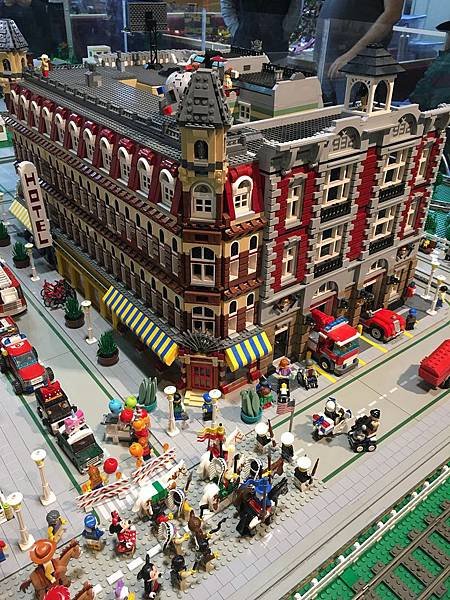 Lego Exhibition (4).jpg