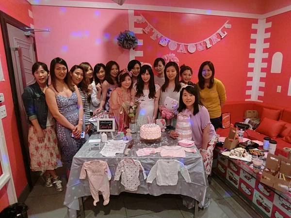 Pink BabyShower (21).JPG