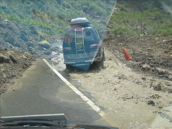 07.搖晃震盪到我都快把盲腸給吐出來....jpg