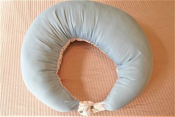 明日之星MIT涼感透氣孕婦哺乳枕 (7).jpg