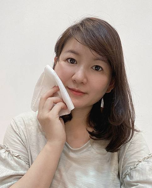 QingJie 輕潔拋棄式美容巾 (9).jpg