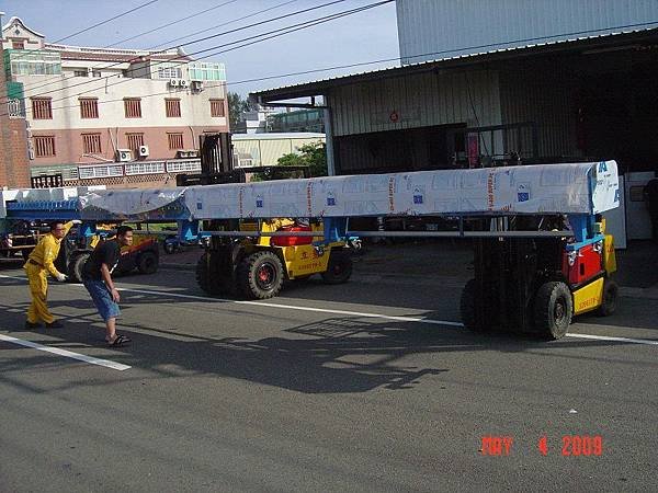 水果檢測設備裝車1