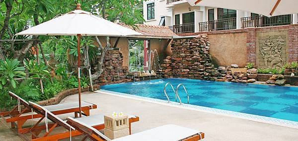 BVP swimming pool.jpg