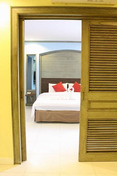 BE Junior Suite-4.JPG